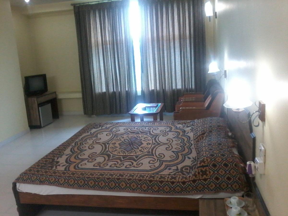 Hotel Haveli Krishnanagar Ngoại thất bức ảnh